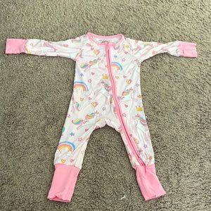 Caden Lane Unicorn Zippy